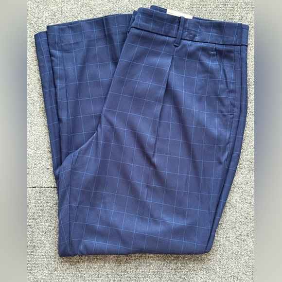 NWT Nine West Navy Blue with Light Blue Striping Pant, Sz 16 - Picture 1 of 8